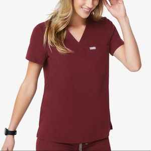 FIGS BNWOT Catarina One Pocket Scrub Top